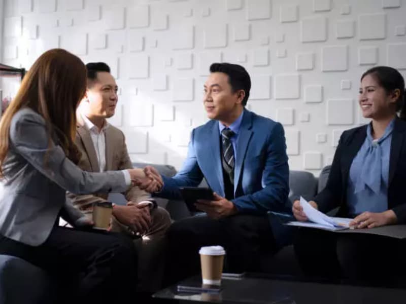 Корейская компания MS Filter посетила завод Bengbu Tongchen и высоко оценила передовую линию по высокотемпературной гофрировке и склеиванию стекловолокна.